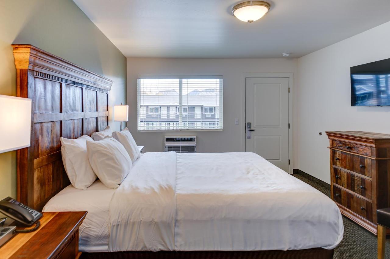 Roosevelt Hotel - Yellowstone Gardiner Extérieur photo