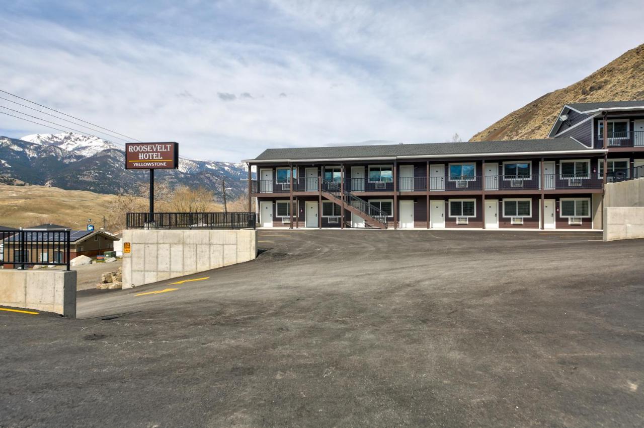 Roosevelt Hotel - Yellowstone Gardiner Extérieur photo
